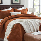 King Quilt Bedding Set, Lightweight Bedspreads,Brunt Orange | Soft Coverlet with 2 Pillow Shams,Morden Style Quilts for All Season,Suitable for Bed,Couch,Bedroom,Guest Room,106"X96"